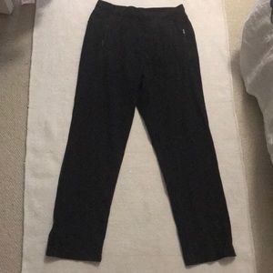 BLACK LULULEMON SWEAT PANTS NEVER WORN
